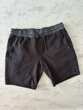 Billabong Men's Dark Brown and Grey Drawstring Athletic Shorts size Large